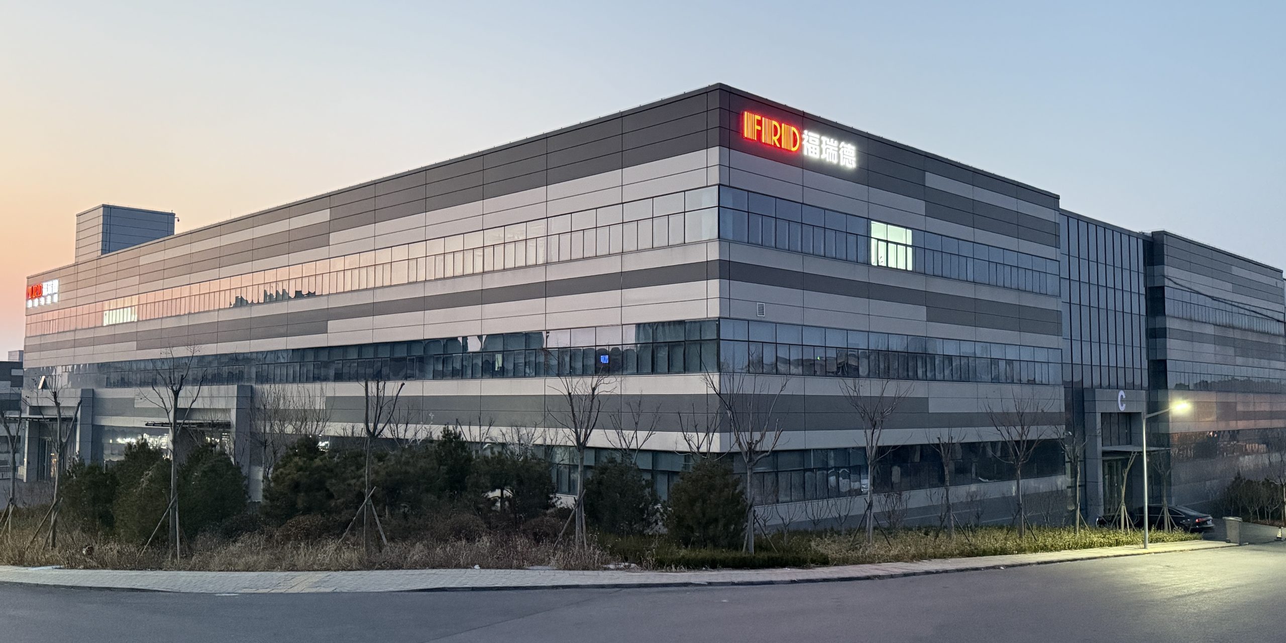 lQDPJyHo-Ys-n8fNELzNFlCwxVQ4dx77EtwHqCAcvZreAA_5712_4284